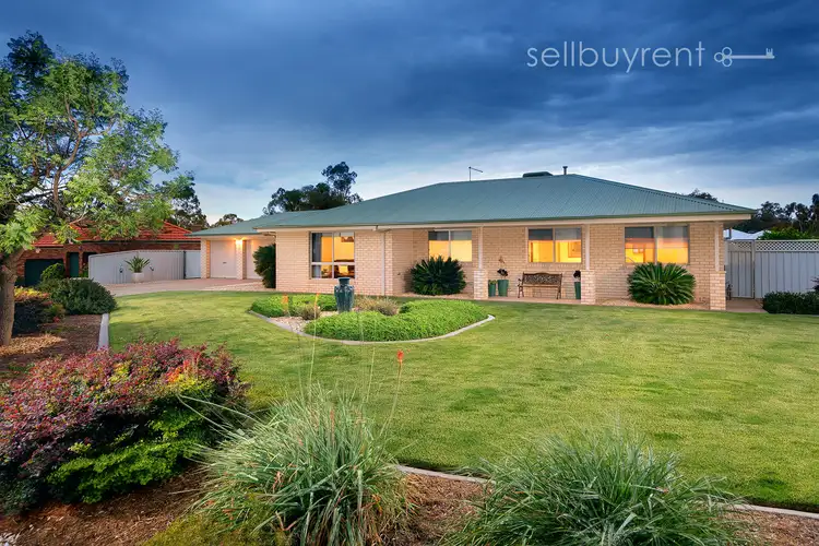 15 GOLFLINKS AVENUE, Wodonga VIC 3690