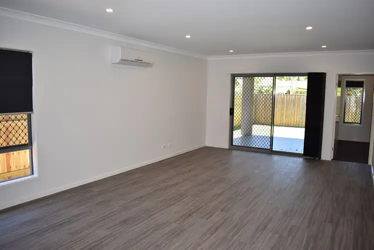 Seventh view of Homely house listing, No. 11 WHITEHAVEN STREET, Pallara QLD 4110