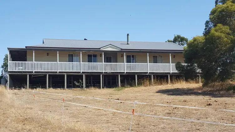 170 Fairview Road, Clunes VIC 3370