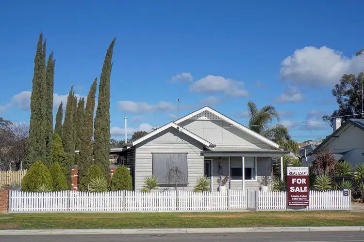 4 Majorca Road, Maryborough VIC 3465