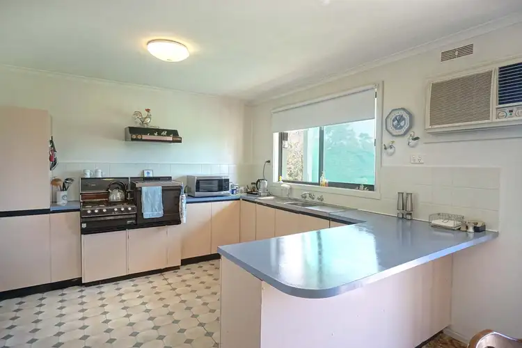 Fourth view of Homely rural property listing, 60 Foulkes Crescent, Clunes VIC 3370