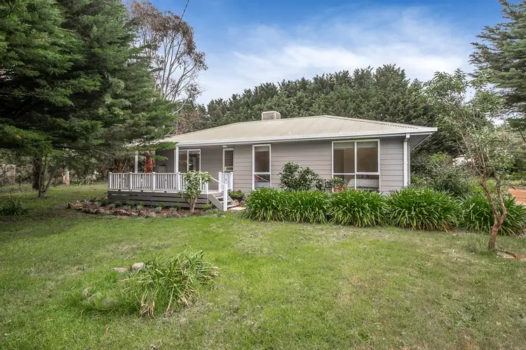 9B Susanne Court, Romsey VIC 3434