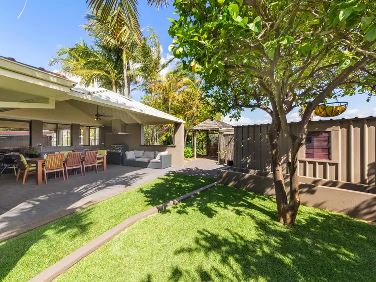 13 SINCLAIR PLACE, Morley WA 6062