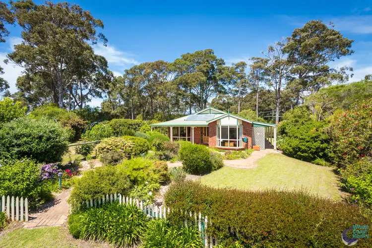 12 Woods Place, North Narooma NSW 2546