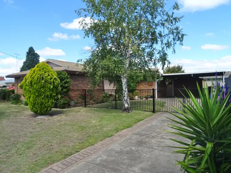 Main view of Homely house listing, 4 Elm Street, Wendouree VIC 3355