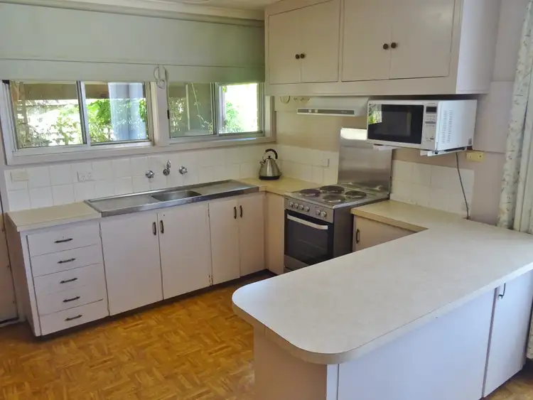 Second view of Homely house listing, 4 Elm Street, Wendouree VIC 3355