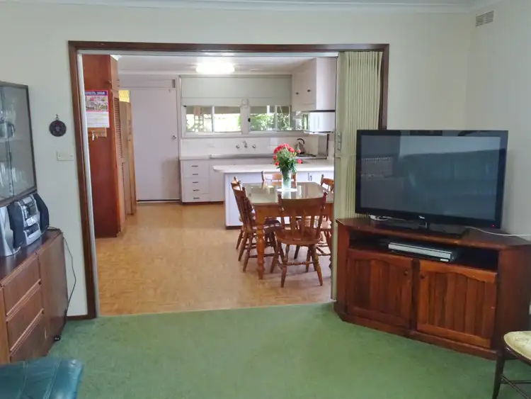 Sixth view of Homely house listing, 4 Elm Street, Wendouree VIC 3355