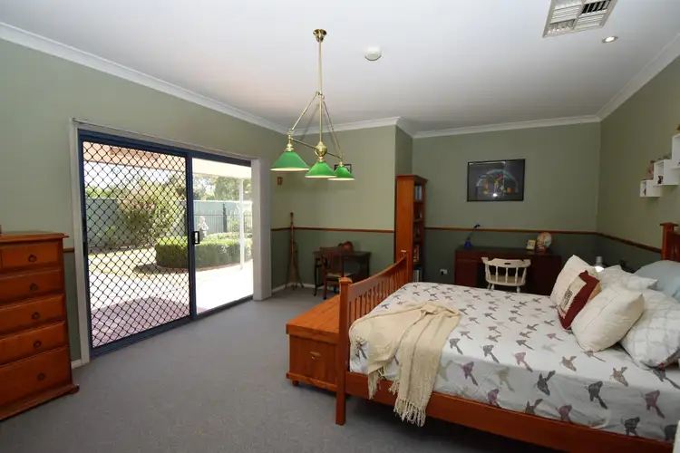 Fourth view of Homely house listing, 32 SIMPSON STREET, Oxley VIC 3678