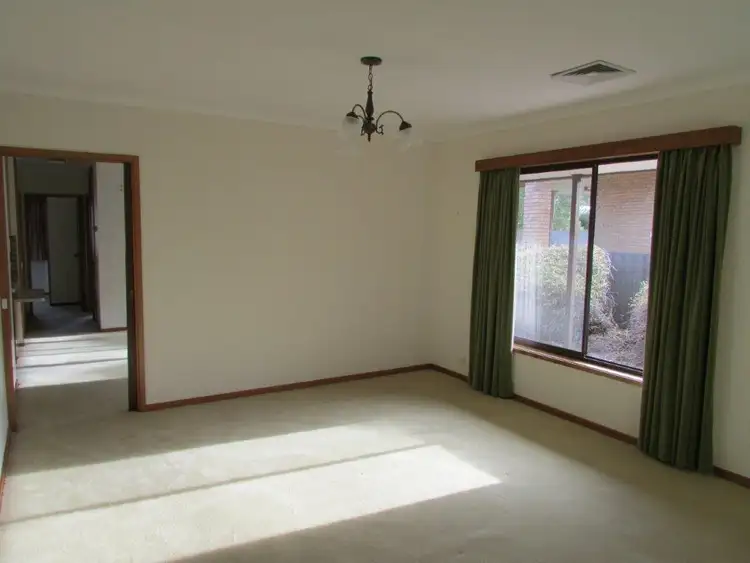 Fifth view of Homely house listing, 3 Fong Tong Avenue, Warracknabeal VIC 3393