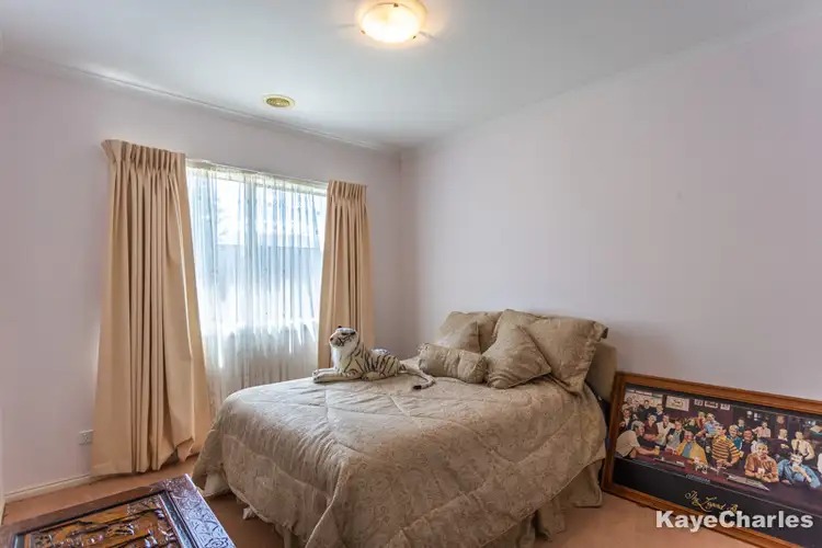 Sixth view of Homely house listing, 15 Chatsworth Court, Beaconsfield VIC 3807