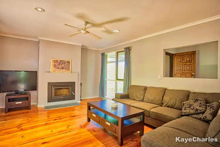 Sixth view of Homely house listing, 3 Grant Court, Beaconsfield Upper VIC 3808