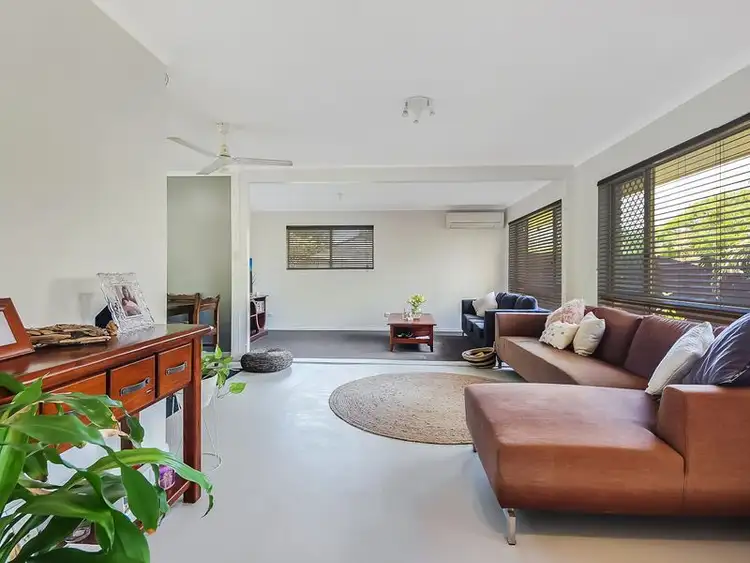 Third view of Homely house listing, 2 Theten Court, Kallangur QLD 4503