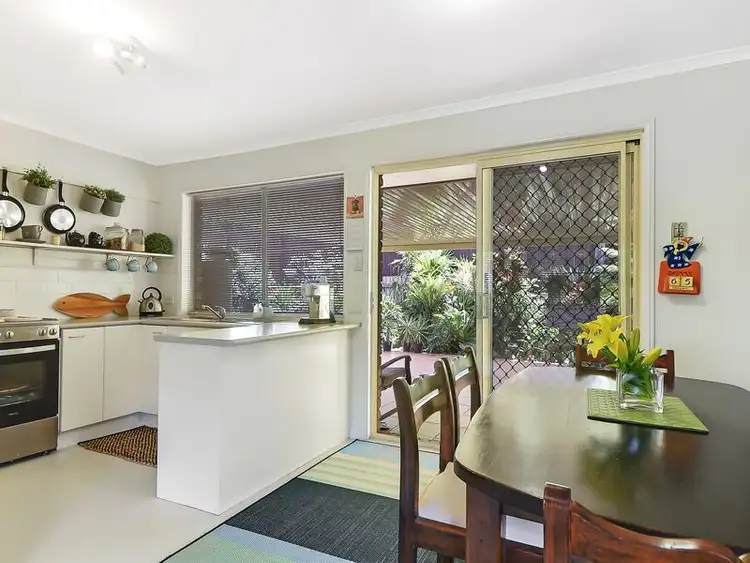 Fourth view of Homely house listing, 2 Theten Court, Kallangur QLD 4503