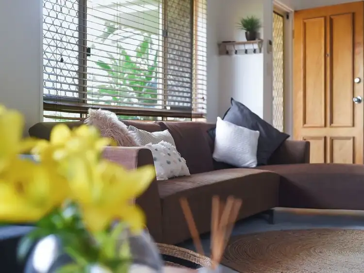 Fifth view of Homely house listing, 2 Theten Court, Kallangur QLD 4503