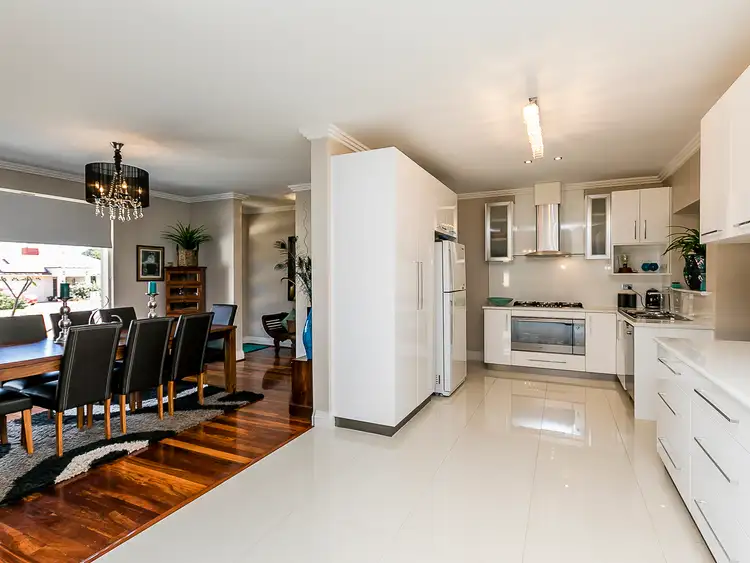 4 PUTTENHAM STREET, Morley WA 6062