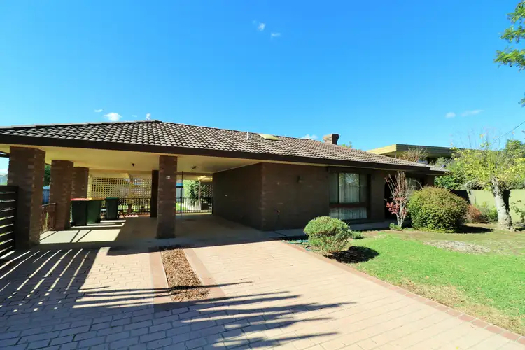 39 Bendigo Road, Kerang VIC 3579
