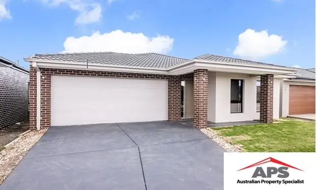 10 AYRSHIRE WAY, Clyde North VIC 3978