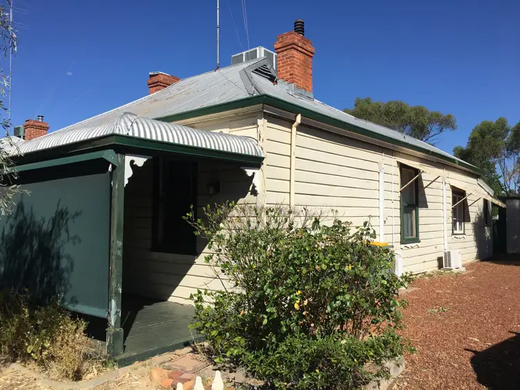 189 Duke Street East