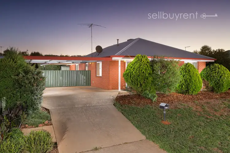 9 LIGHTWOOD DRIVE, Wodonga VIC 3690