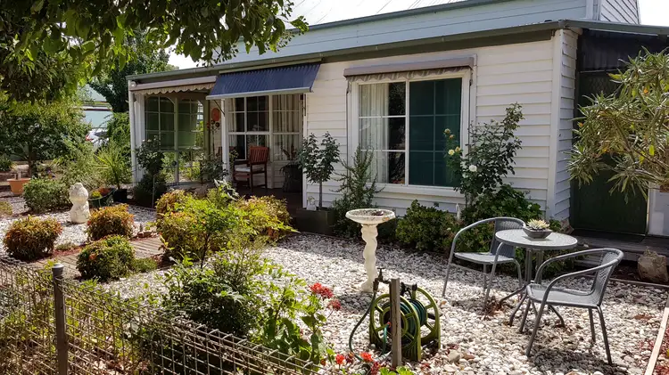 61 Baynes Street, Rochester VIC 3561