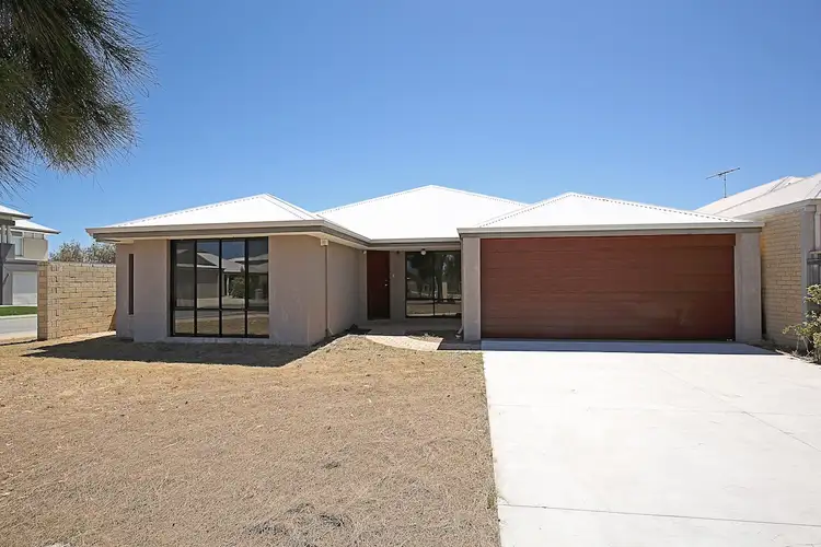 Second view of Homely house listing, 82 BUTTERCUP PARKWAY, Halls Head WA 6210