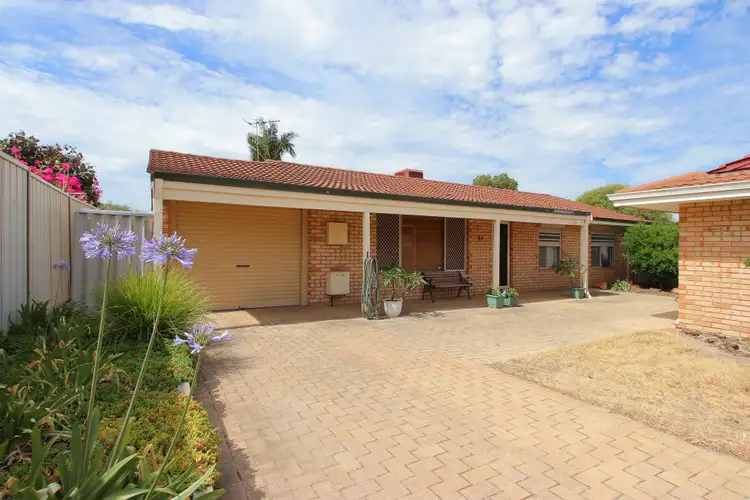 b/4 NOVA COURT, Marangaroo WA 6064