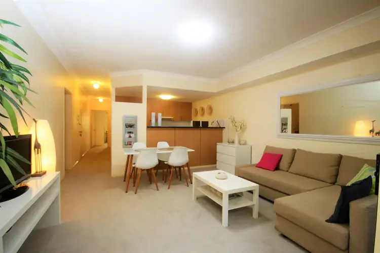 Sixth view of Homely unit listing, 3/52 Mitre, St Lucia QLD 4067