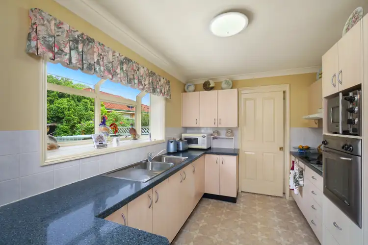 2/3 Station St, Woy Woy NSW 2256