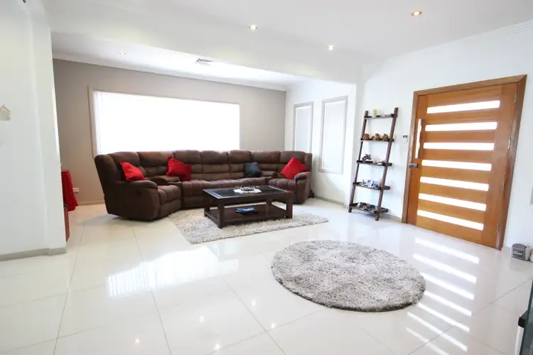 Sixth view of Homely house listing, 10 Macdonald Avenue, Lurnea NSW 2170