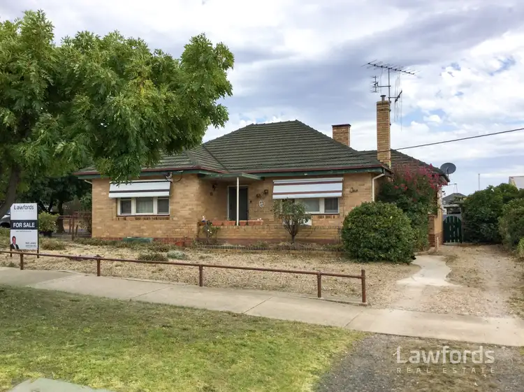 1 Alder Street, Kangaroo Flat VIC 3555