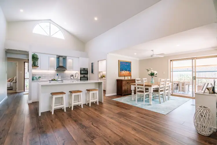 132 Pioneer Crescent, Bellbowrie QLD 4070