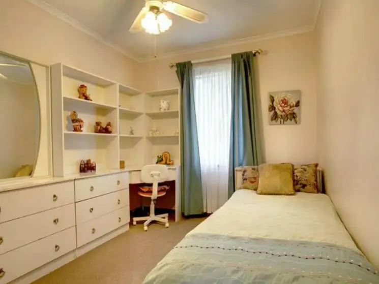 Fifth view of Homely house listing, 2 MILLIGAN DRIVE, Para Vista SA 5093