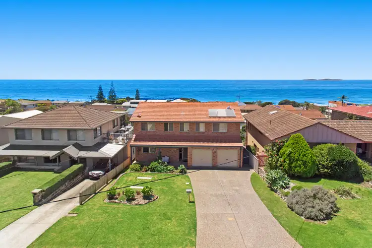 40 Sunset Boulevard, Kianga NSW 2546