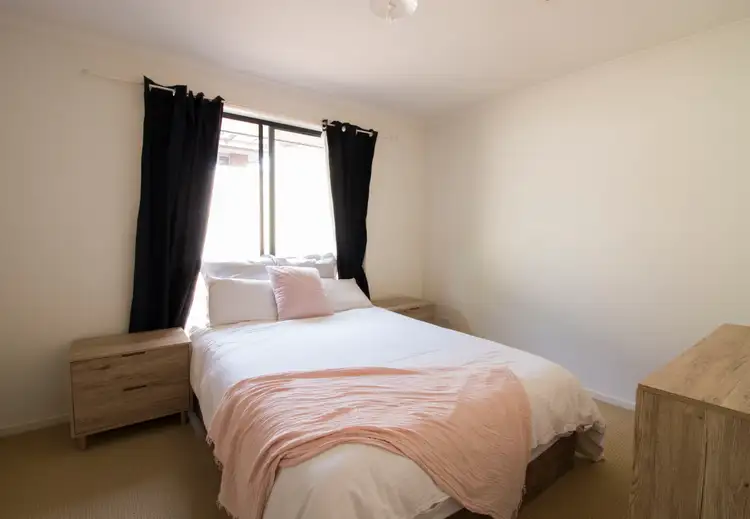 Fifth view of Homely townhouse listing, 2/3 Emery Court, Wodonga VIC 3690