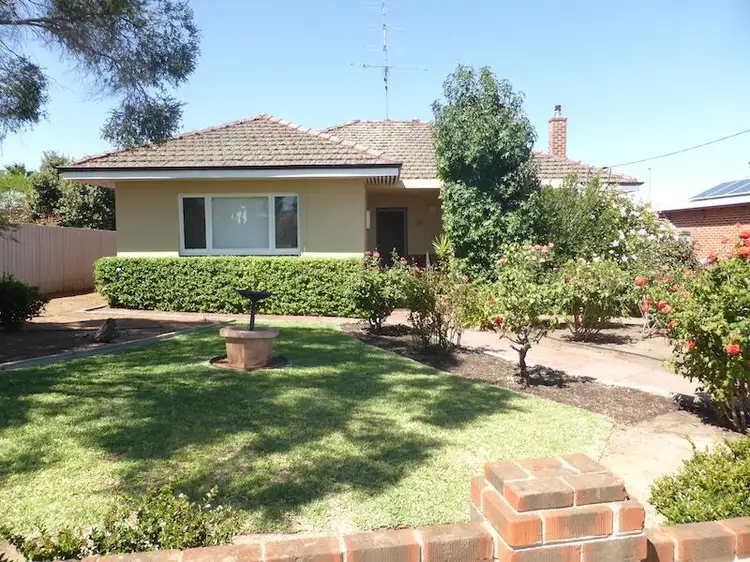 32 Newcastle Road