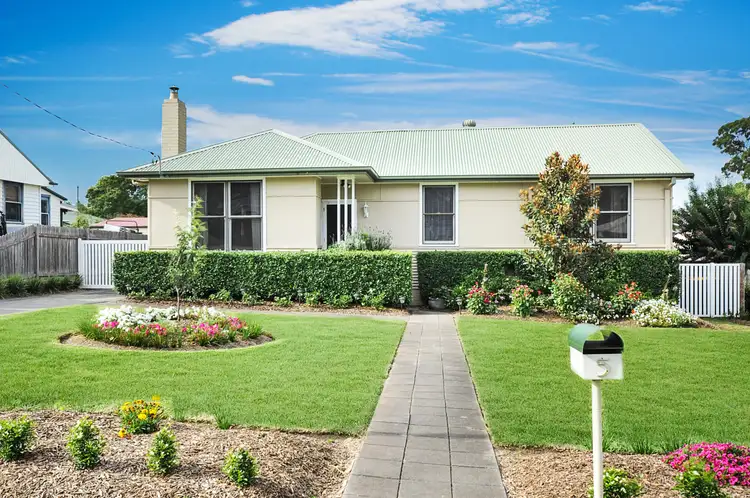 5 Jervis Street, Nowra NSW 2541