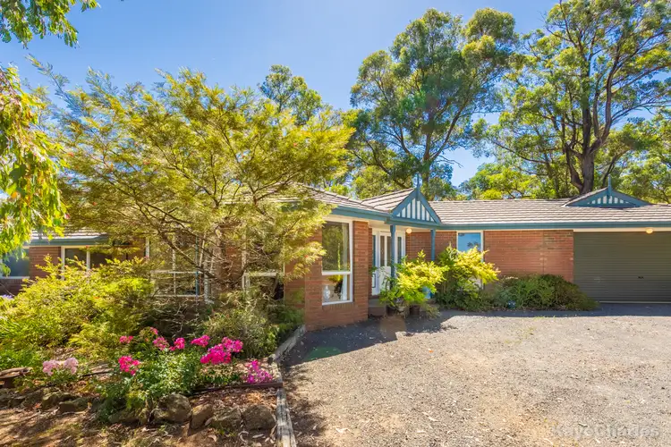 11 Paternoster Road, Cockatoo VIC 3781