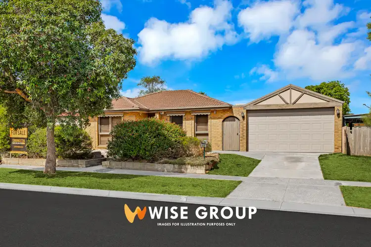 32 Josephine Avenue, Cranbourne North VIC 3977