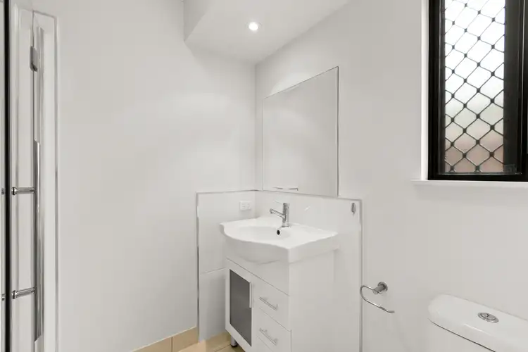 Sixth view of Homely house listing, 8 Gurrumbah Link, Smithfield QLD 4878