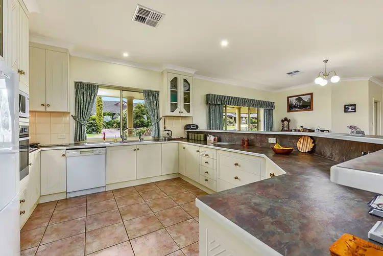 Fifth view of Homely house listing, 4 Tanglewood Crescent, Mount Gambier SA 5290