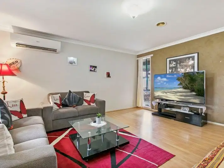 Second view of Homely house listing, 5 Raffindale Crescent, Cranbourne West VIC 3977