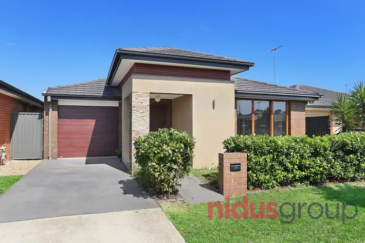 21 Mackay Circuit, Ropes Crossing NSW 2760