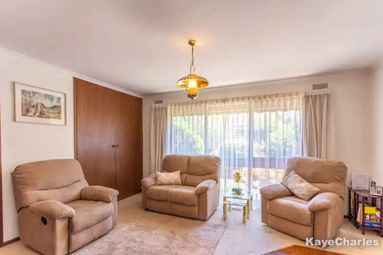Fifth view of Homely house listing, 1 Elrona Court, Pakenham VIC 3810