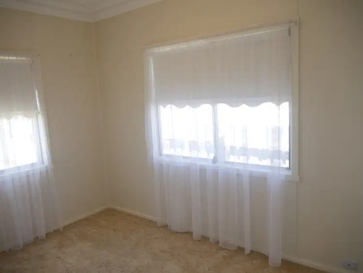 Sixth view of Homely house listing, 7 Carabeen Avenue, Leeton NSW 2705
