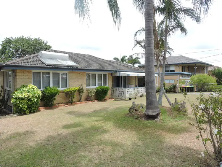 135 Malabar Street, Wynnum West QLD 4178