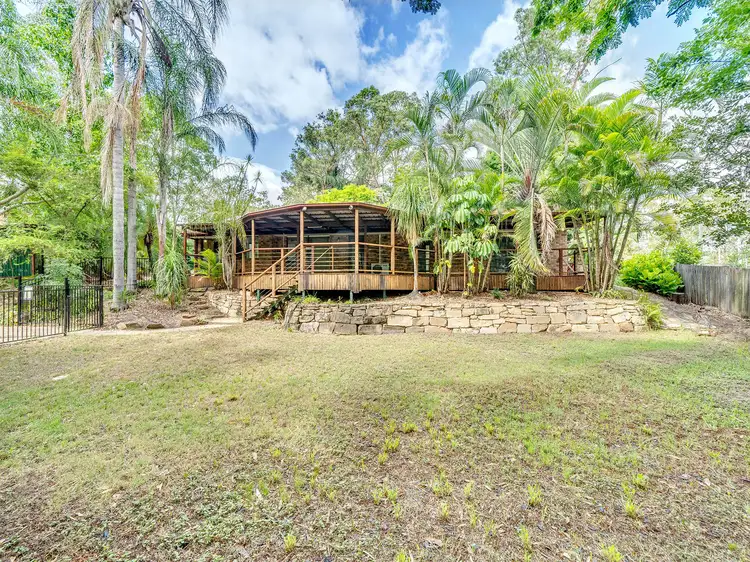 9 JANELLE STREET, Bellbird Park QLD 4300