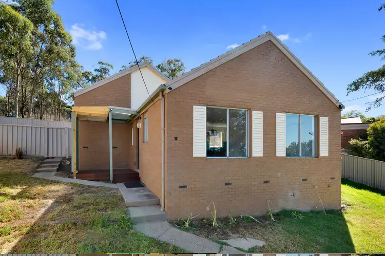 Main view of Homely house listing, 10 KITCHENER CRESCENT, Seymour VIC 3660