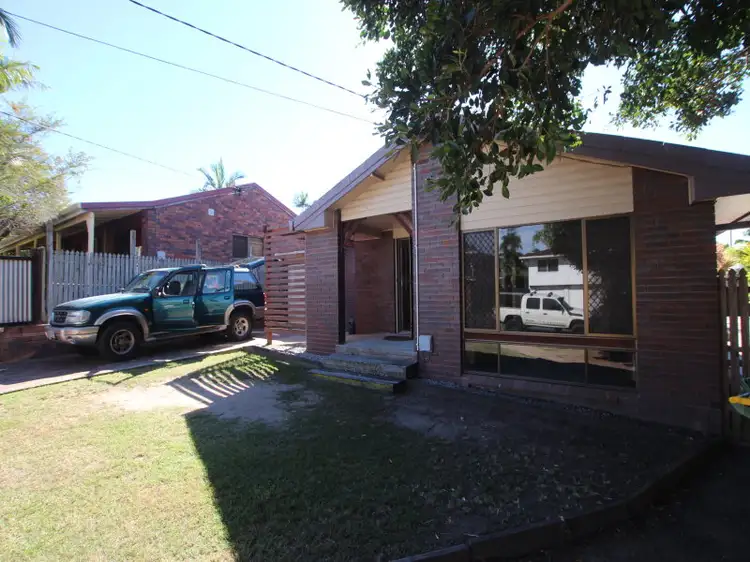 10 Gowrie Street