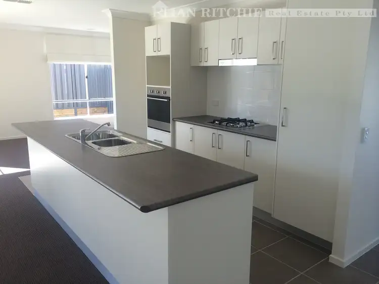 Sixth view of Homely house listing, 50 Gabrielle Court, Lavington NSW 2641