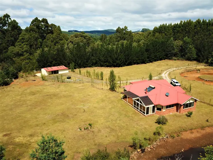 3 Chromys Road, Takone TAS 7325